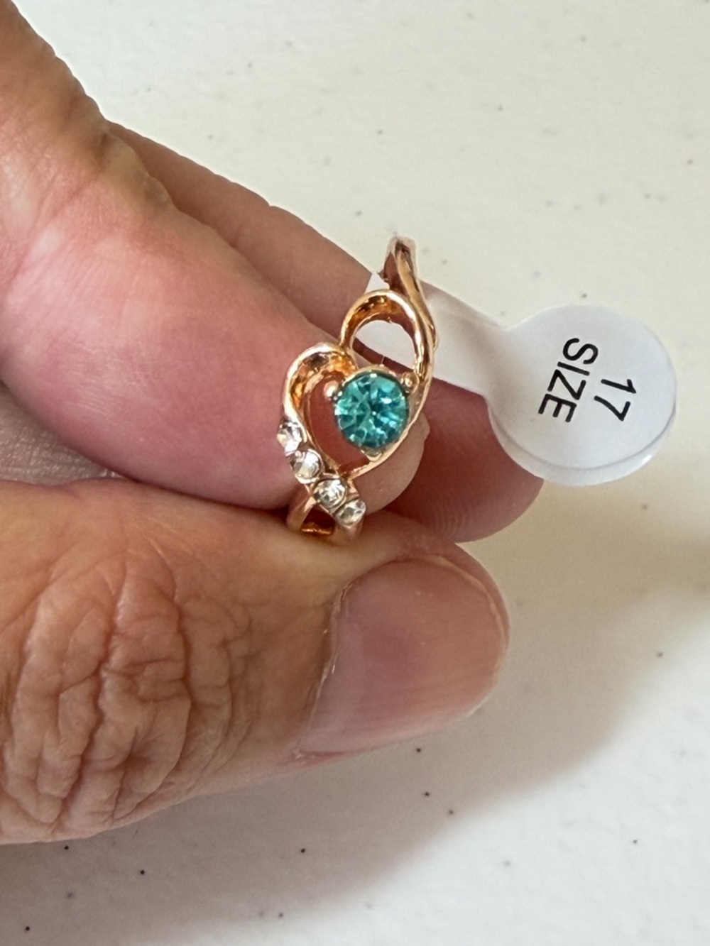Elegant Gold and Blue Stone Ring.